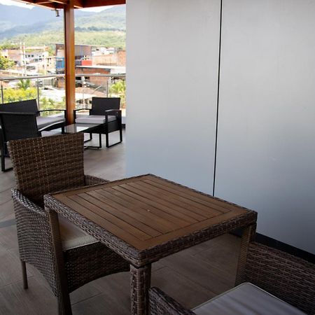 Rbb Brito Hotel Tarapoto Exteriör bild